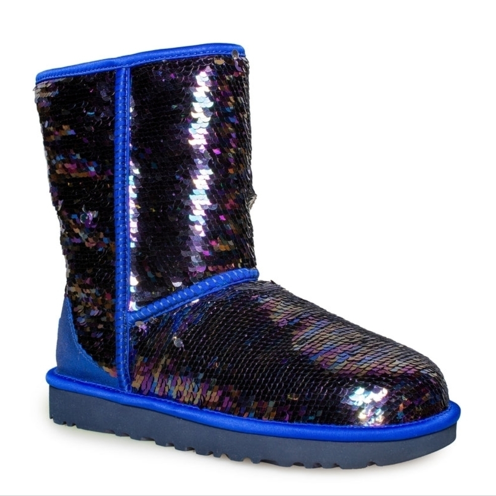 NEW UGG SEQUIN NAVY BOOTS